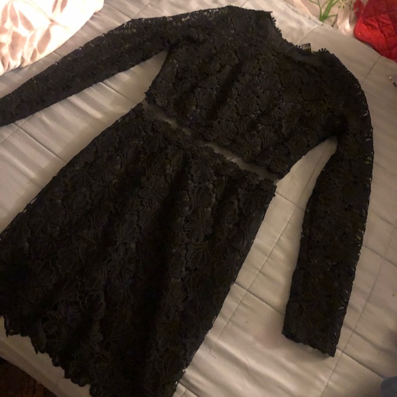 Dress - Picture 2 of 2